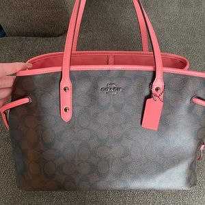 Coach tote purse